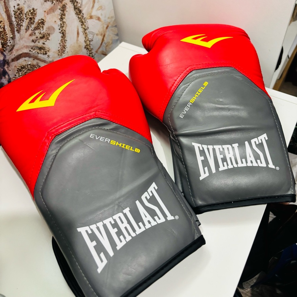 Everlast Exercise Workout Training Gloves - image 1